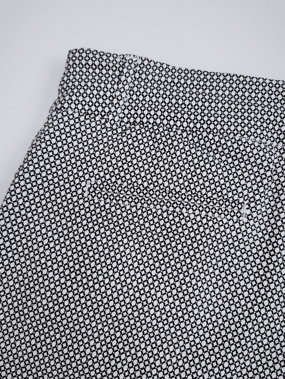 Hilary Radley Black and White Printed Pants Stretch size 8 - Picture 5 of 9